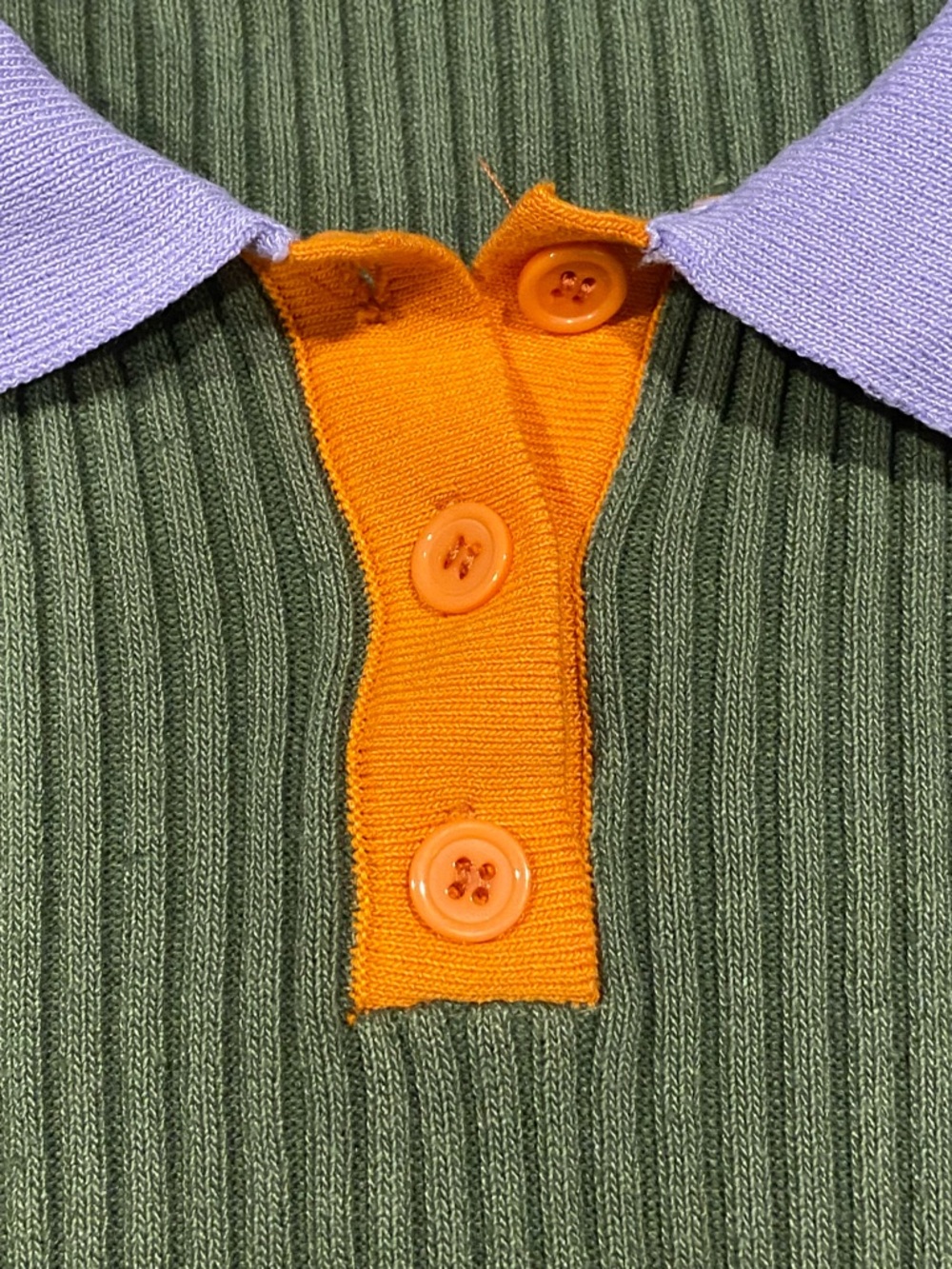 SHEIN Olive Ribbed Polo with Lavender Collar and Orange Placket - Picture 2 of 2